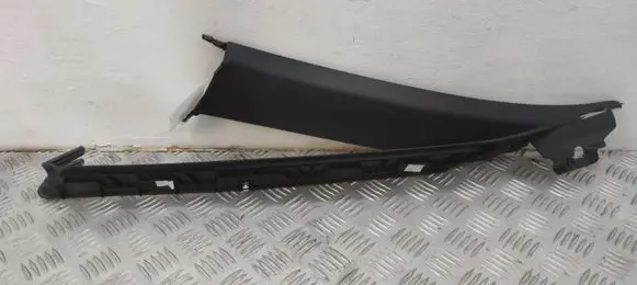 (A) pillar trim