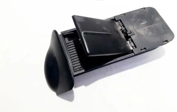 Ford Focus Car ashtray 98aba04810cfw