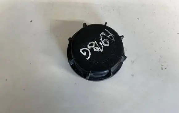 KIA Ceed Headlight/headlamp dust cover 16671000