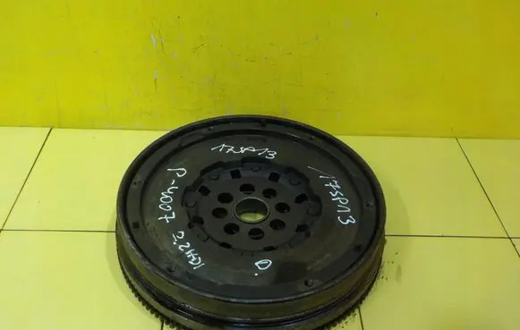 Peugeot 4007 Dual mass flywheel 17SP13