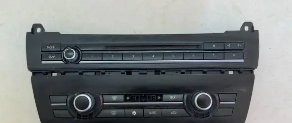 BMW 5 F10 F11 Climate control unit 16046610P