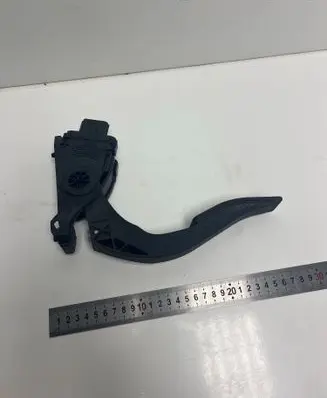 Audi A6 S6 C7 4G Accelerator throttle pedal 8K1723523A