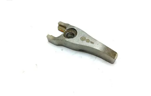 Citroen DS5 Fuel Injector clamp holder
