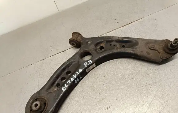 Front lower control arm/wishbone