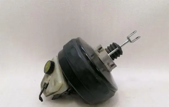 Mercedes-Benz CL C216 Brake booster A2214300001