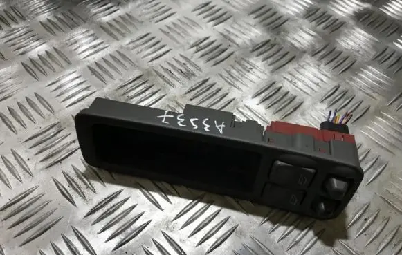 Volvo S40, V40 Electric window control switch 30815237 03458036