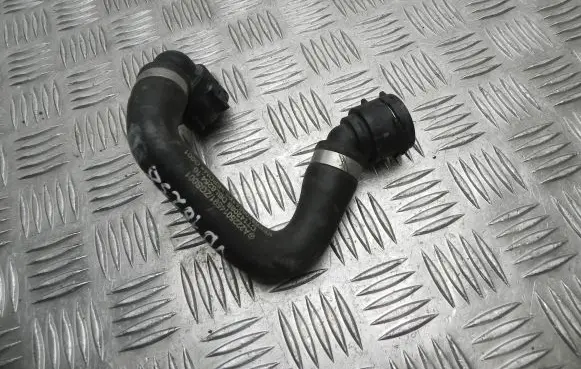 Mercedes-Benz S W222 Engine coolant pipe/hose A2225014591
