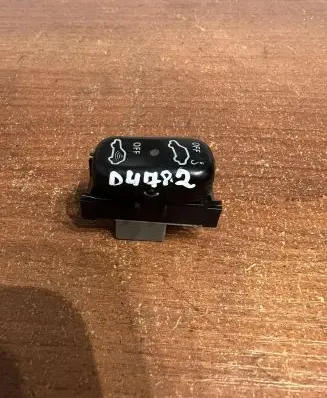 Mercedes-Benz CLK A208 C208 Other switches/knobs/shifts 2108201710 D4782