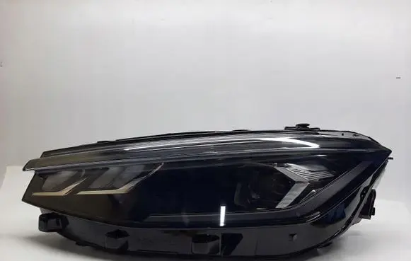 Volkswagen PASSAT B9 Headlight/headlamp 3J1941005