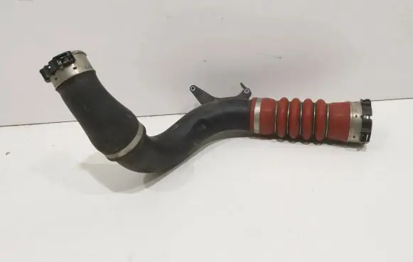 BMW 1 F40 Intercooler hose/pipe 9452508