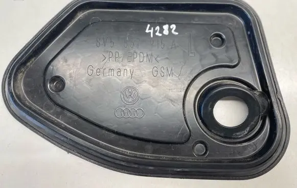Audi A3 S3 8V Other front door trim element 8V5837915A