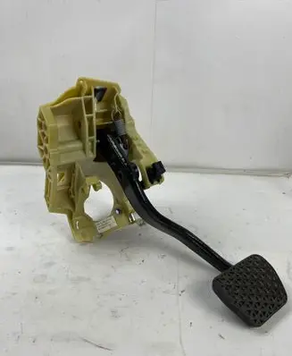 BMW 5 E60 E61 Brake pedal 6769221 4010613C