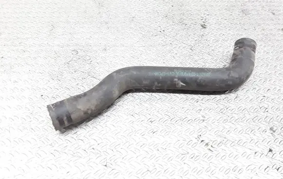 Volkswagen Golf IV Engine coolant pipe/hose