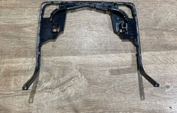 Radio/GPS head unit trim