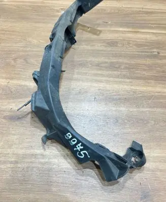 BMW 3 E90 E91 Headlight/headlamp mounting bracket 7138401