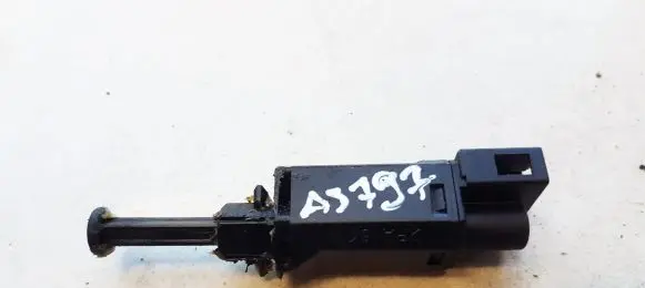 Seat Toledo II (1M) Brake pedal sensor switch 1H0MWO927189D