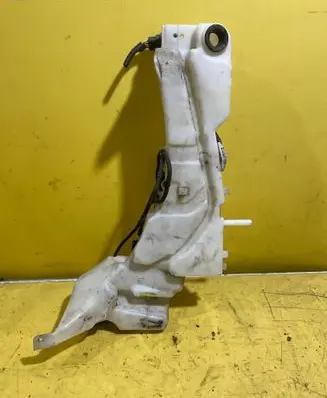Ford C-MAX I Windshield washer fluid reservoir/tank 3M5113K163