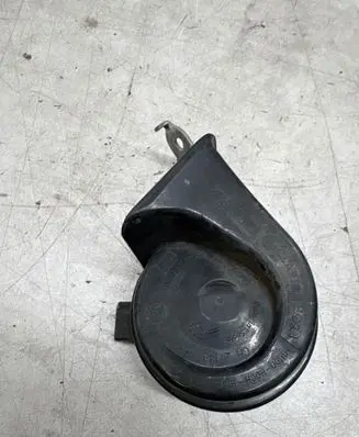 BMW 5 F10 F11 Horn signal 703881157