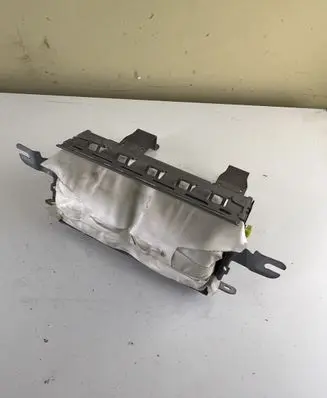Mitsubishi Pajero Passenger airbag MR402459