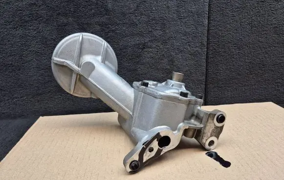 Audi A6 S6 C6 4F Oil pump 059115105AG 059115105AD 059115105R
