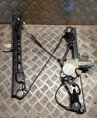 Mercedes-Benz E W211 Front door electric window regulator 2117200146