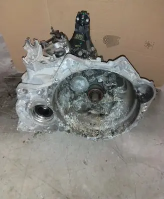 KIA Sportage Manual 6 speed gearbox SG95JF