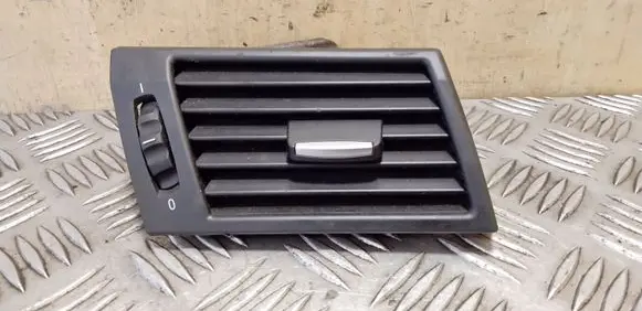 BMW X3 E83 Dashboard side air vent grill/cover trim 3400076