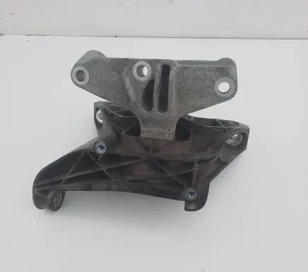 Opel Grandland X Engine mount bracket PA6650GP