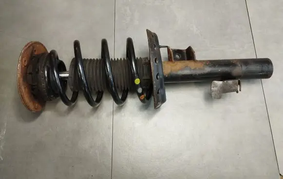 Ford Mondeo MK IV Front shock absorber with coil spring 6G9118K001GAJ D7ZBA 102141344
