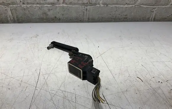 BMW 5 E60 E61 Headlight/headlamp level sensor 6778811 080807