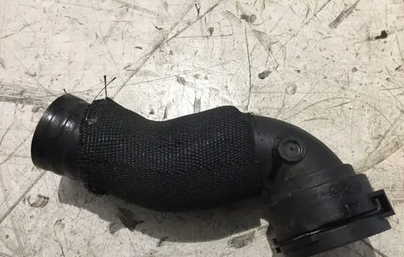 Land Rover Range Rover L405 Engine coolant pipe/hose PA66GF30