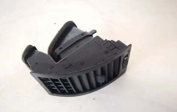 Volkswagen Polo Dash center air vent grill 6q0819704