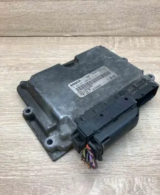 Alfa Romeo 147 Engine control unit/module ECU 55188286 0281011400