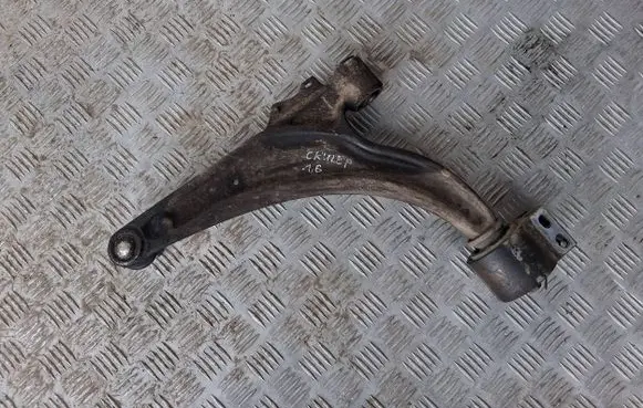 Chevrolet Captiva Front control arm 13272610