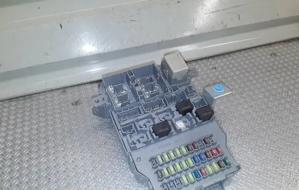 Honda Accord Fuse module