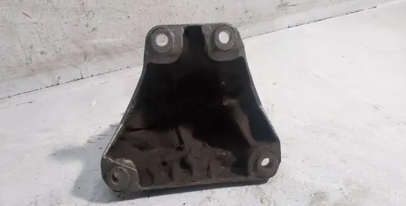 BMW 5 F10 F11 Engine mounting bracket 6795958 22116781242 73681310