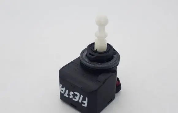 Ford Fiesta Headlight level adjustment motor 00883040