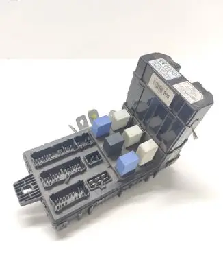 Hyundai Santa Fe Fuse module 9540026500