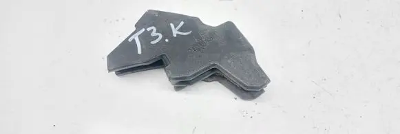 Fender foam support/seal