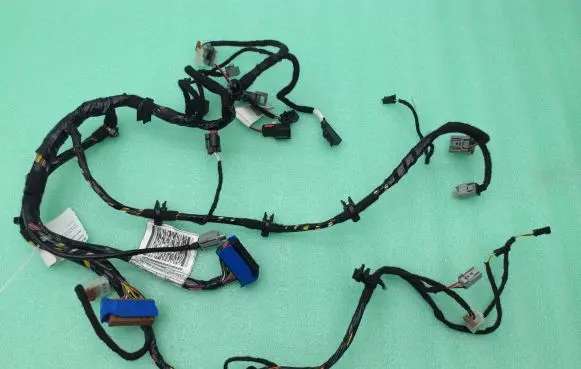 Maserati Levante Panel wiring 06700381060 114386085 614191661