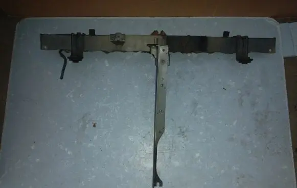 Toyota Avensis T270 Top upper radiator support slam panel