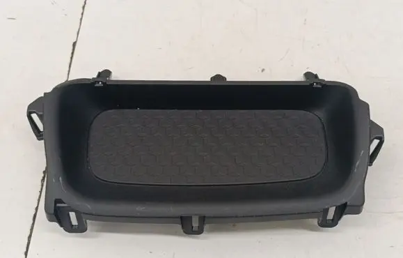 Other center console (tunnel) element