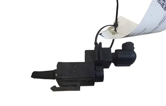 BMW 6 F12 F13 Turbo solenoid valve 70231800