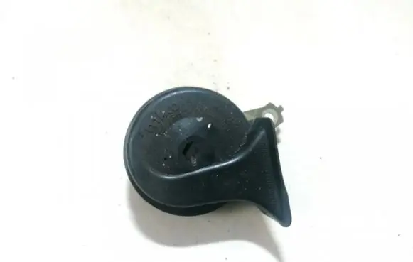Volkswagen Golf IV Horn signal 00884 ch2013