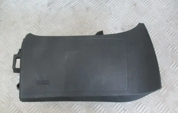 Fiat Grande Punto Knee airbag 7355013100