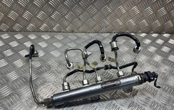 Land Rover Range Rover Sport L494 Fuel main line pipe 0445216048
