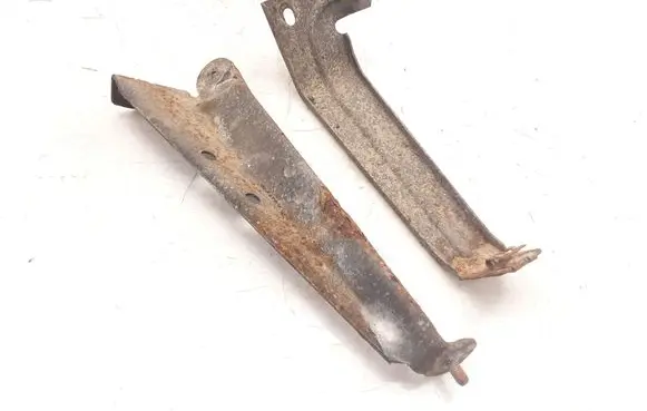 Alfa Romeo 166 Fender mounting bracket
