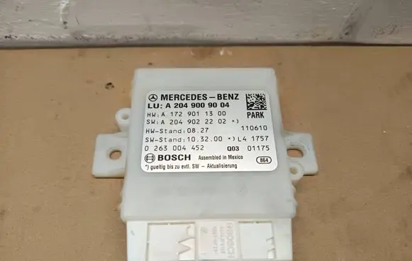 Mercedes-Benz C W204 Parking PDC control unit/module A2049009004 A2049022202 A1729011300