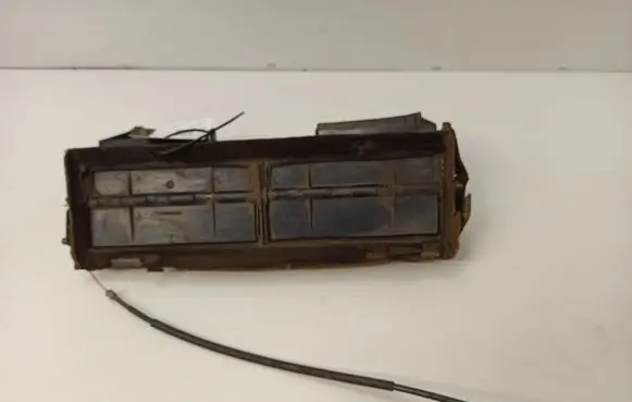 Mercedes-Benz 250 280 C CE W114 Interior heater climate box assembly housing 21922302