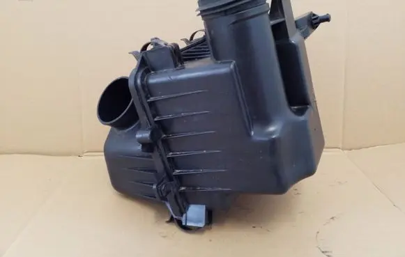 KIA Ceed Air filter box OEM